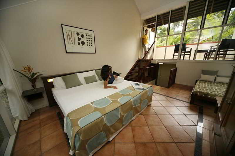 Ferntree Rainforest Lodge Cape Tribulation Exterior photo